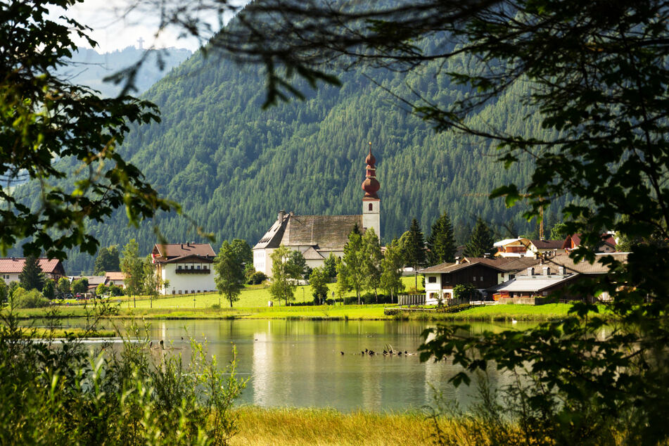 In St. Ulrich am Pillersee mussten zwei andere Wanderer von einem Höhenweg gerettet werden. (Archivbild)