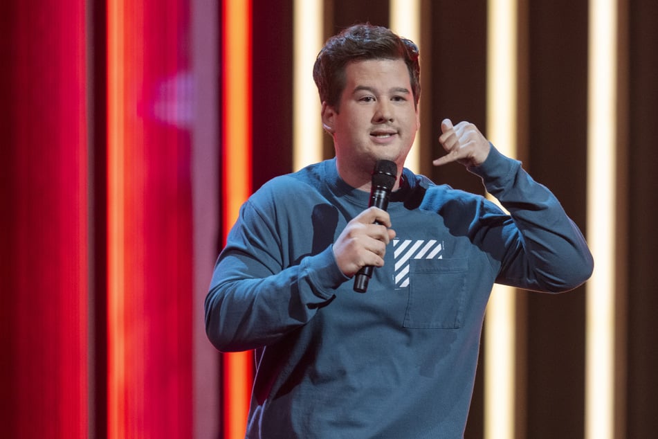 Chris Tall llora la muerte de una leyenda de la comedia: "Me afecta mucho de verdad"