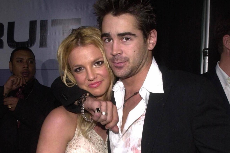 Britney Spears also spilled the tea on her Colin Farrell (r.) romance, which she described as a "brawlis."