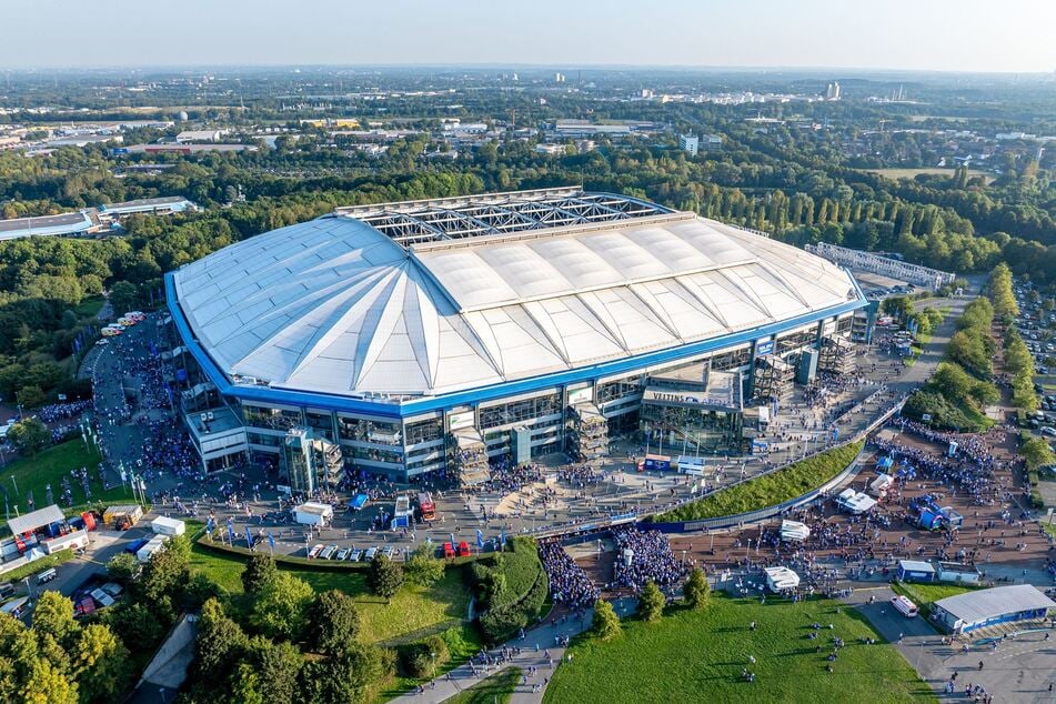 In der Gelsenkirchener Veltins-Arena wurde am Donnerstag eine männliche Leiche gefunden.