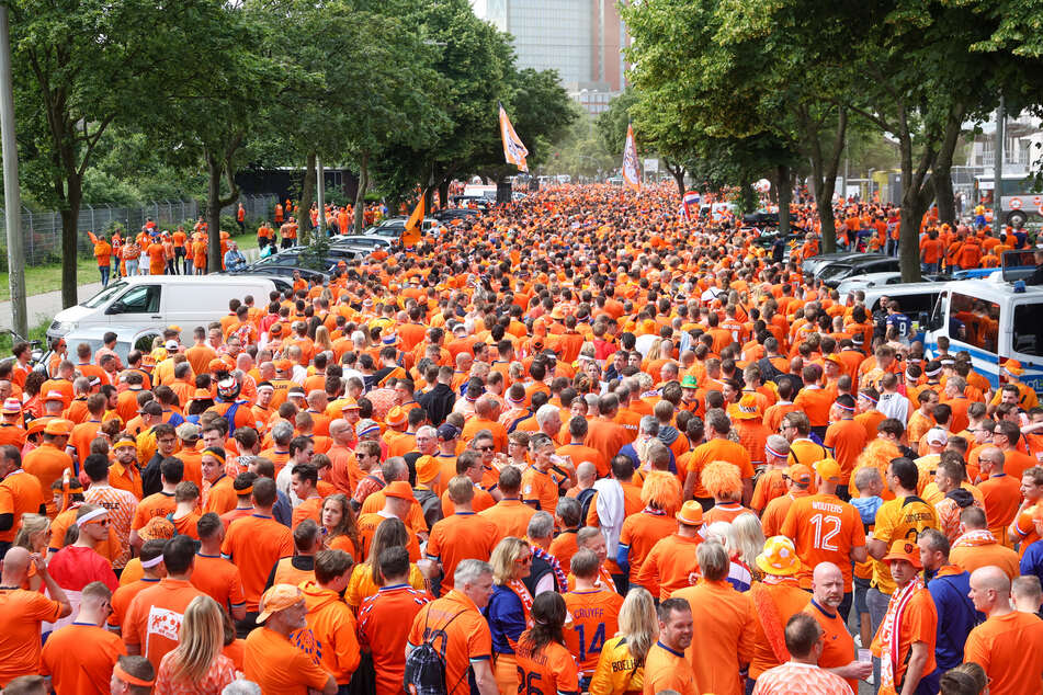 Hamburg färbte sich am Sonntag in Orange.