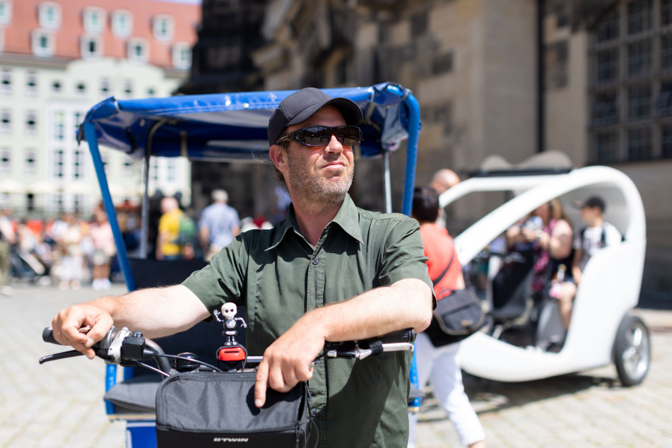 Rikschafahrer Philipp (44) hält - anders als viele Kollegen - noch durch und hofft auf mehr Touristen.