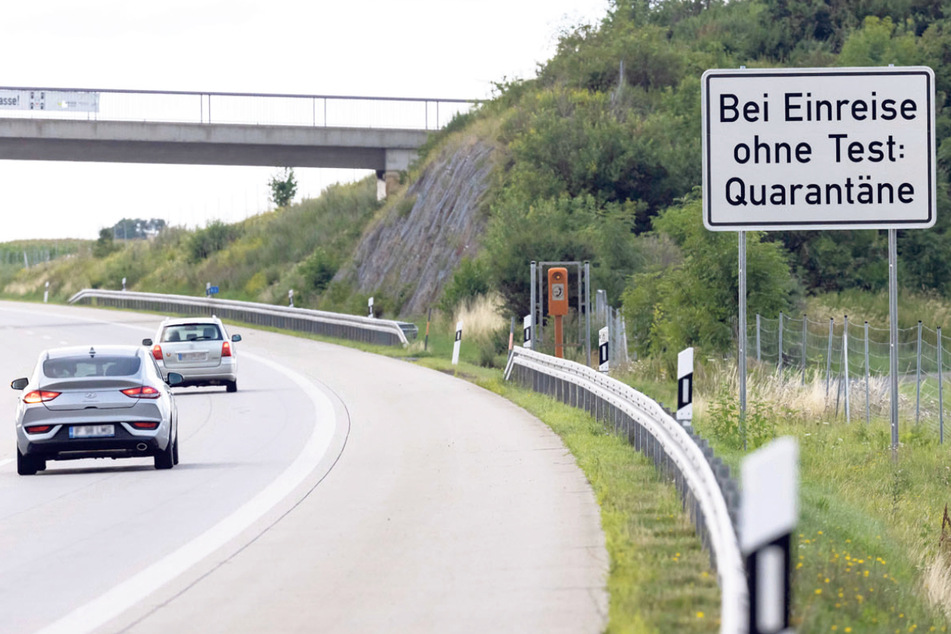 Mehr als 19.000 Einreisende wurden seither kontrolliert.