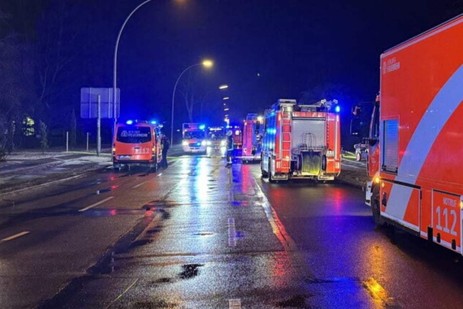 Berlin: Feueralarm in Wilhelmstadt: Mann flieht schwer verletzt aus brennender Wohnung