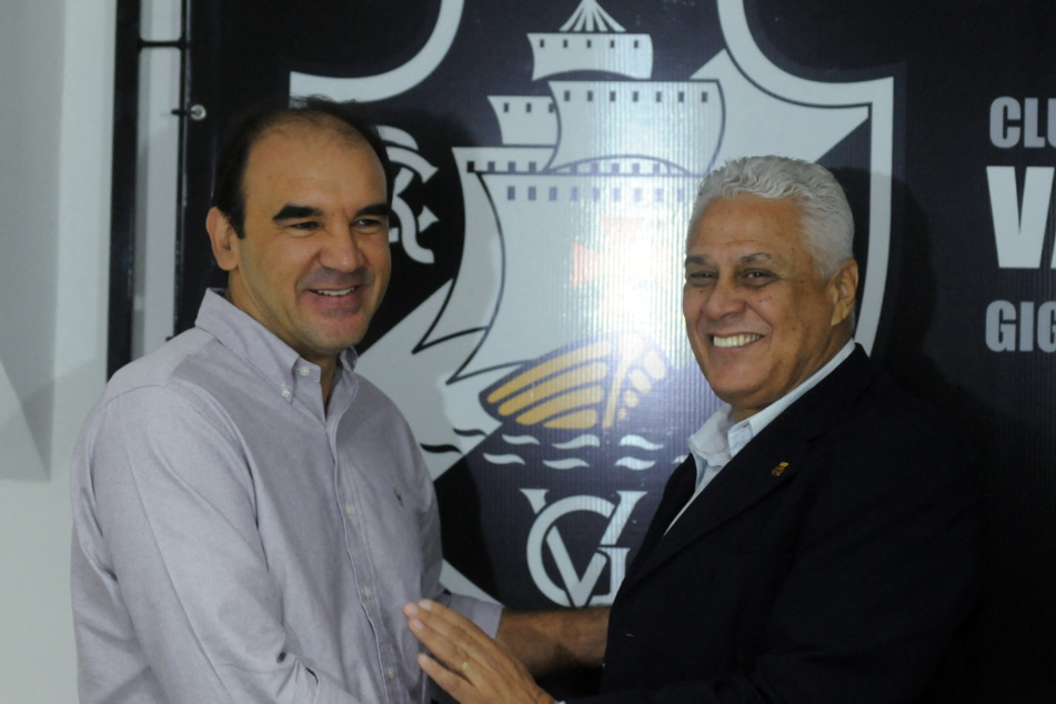 Roberto Dinamite (†68, r.) bei einem Treffen mit Ex-PSG-Profi Ricardo Gomes (58) im Jahr 2012. (Archivfoto)