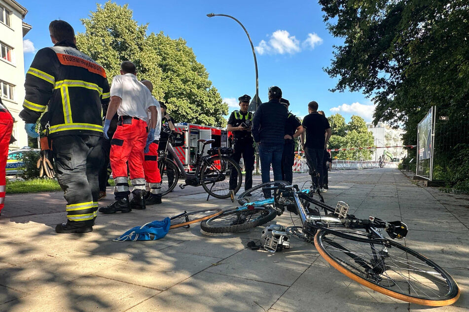 Ein Radfahrer war beim Überholen in ein entgegenkommendes elf Jahre altes Mädchen gekracht.