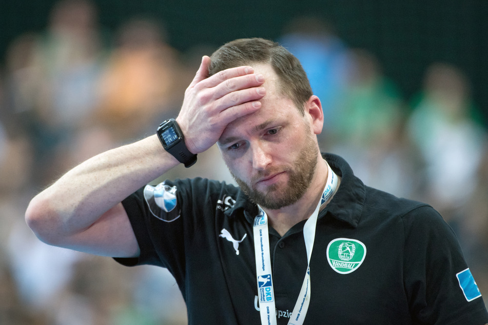 Der positiv auf das Coronavirus getestete Cheftrainer André Haber (34) sei inzwischen wieder auf dem Weg der Besserung.