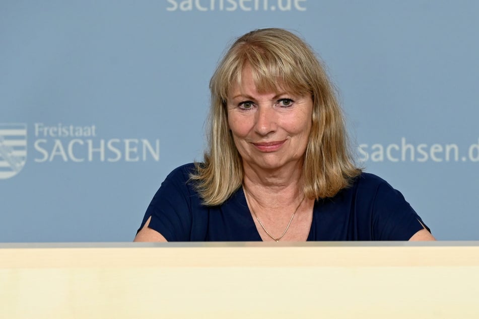 Gesundheitsministerin Petra Köpping (64, SPD) legte am Dienstag die Herbst-Pläne der Regierung offen.