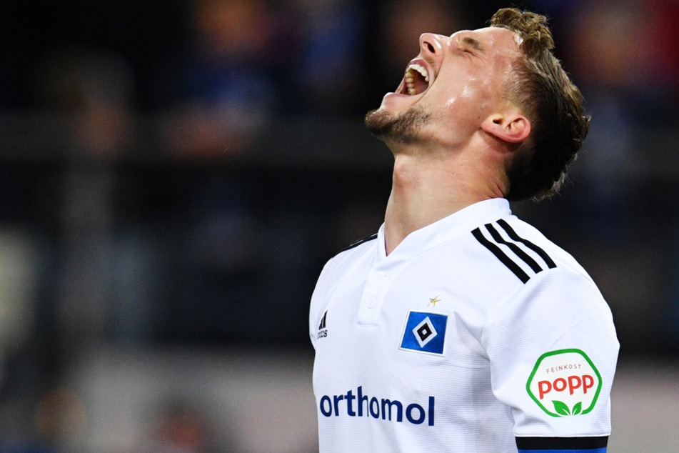 So sieht Frust aus: HSV-Allrounder Moritz Heyer (26) ließ seiner Enttäuschung nach dem Abpfiff freien Lauf.