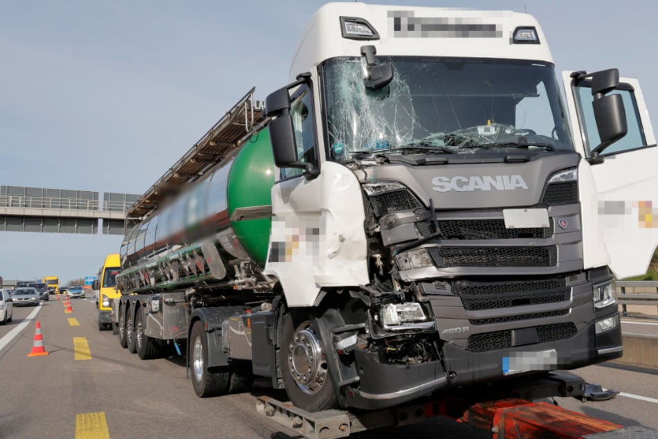 Unfall A4: Lkw-Crash sorgt für Stau auf A4 in Chemnitz