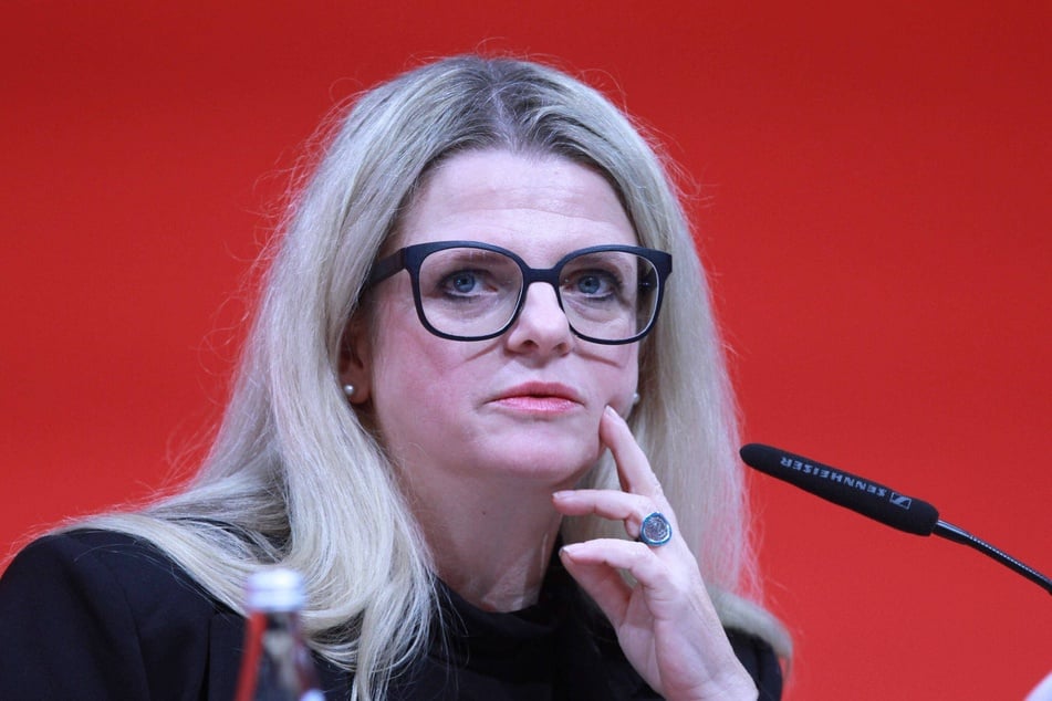 Alles Kalkül? - Linken-Fraktionsvorsitzende Susanne Schaper (47).