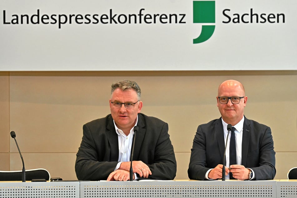 Die Fraktionsvorsitzenden Christian Hartmann (52, CDU, l.) und Henning Homann (47, SPD) sind zuversichtlich, dass die Gespräche mit Grünen und Linken zum Erfolg führen.