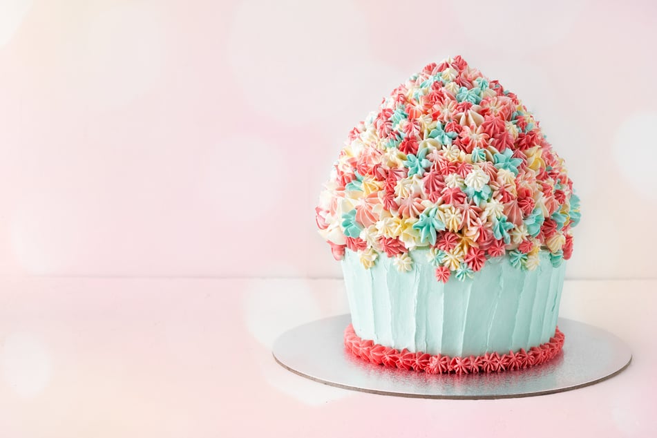 XXL-Cupcake-Rezept: So backst Du eine riesige Cupcake-Torte