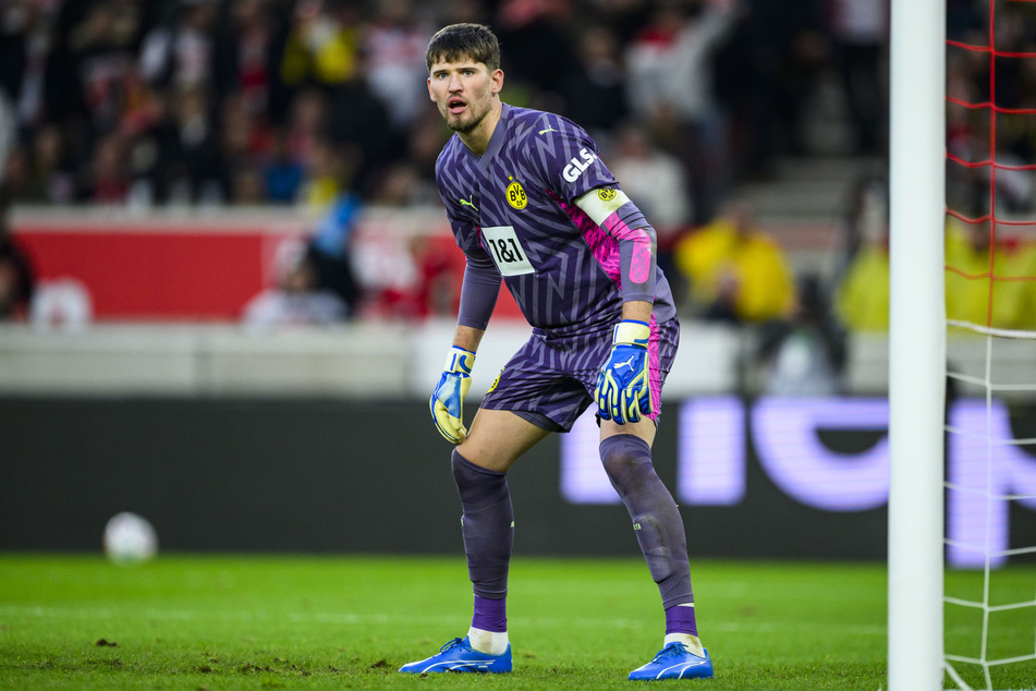Ein Ausfall von Gregor Kobel (25) wäre für Borussia Dortmund schwer zu verkraften.