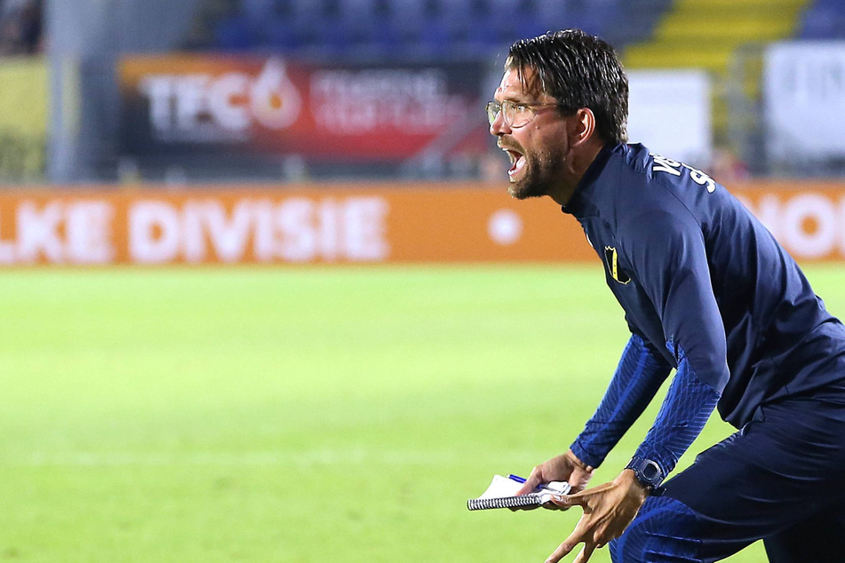 Einen Monat nach Amtsantritt: Deutscher Trainer muss wohl wegen Sex-Skandal den Hut nehmen!