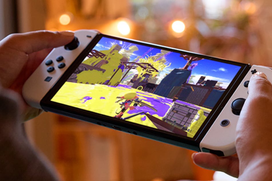 Nintendo Switch OLED-Modell und mehr zu gewinnen: TAG24 und Nintendo versüßen Euch Weihnachten!
