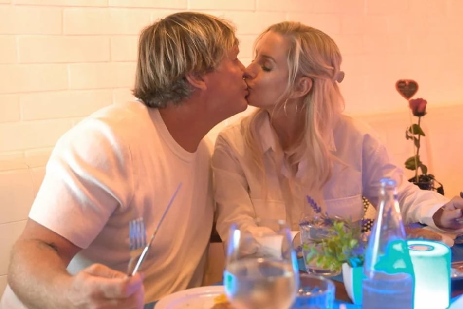 Zusammen mit ihrem Steff steht die Auswanderin Ende Juni vor dem Traualtar.