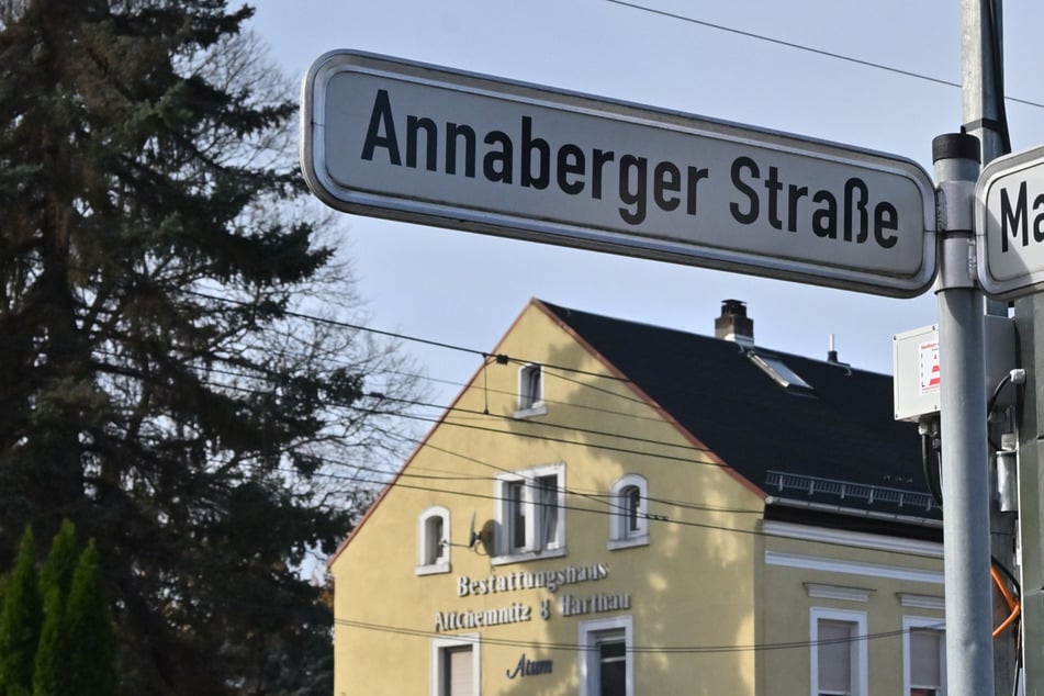 In der Annaberger Straße wurde am Montagmittag ein Jugendlicher (14) ausgeraubt. (Archivbild)