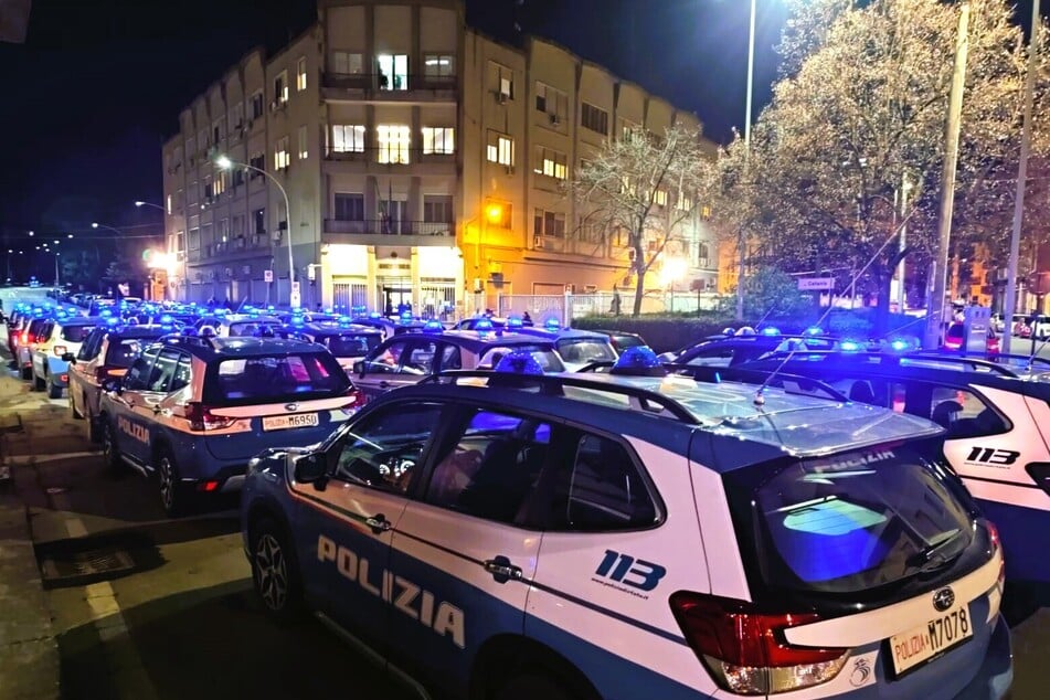 Bei dem Schlag gegen die organisierte Kriminalität in Italien sind 55 Verdächtige festgenommen worden.