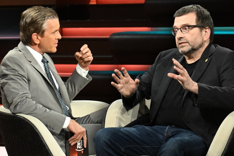 Markus Lanz (56, l.) tauschte sich auch mit Klimaforscher Jochem Marotzke (65) aus.