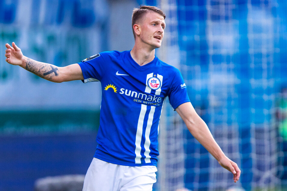 Nico Neidhart (26) schoss den FC Hansa Rostock gegen den SV Waldhof Mannheim zum 1:0-Heimsieg.