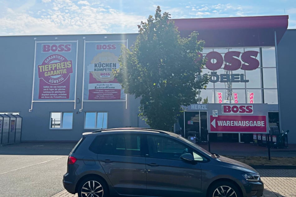SB-Möbel Boss in Bremen