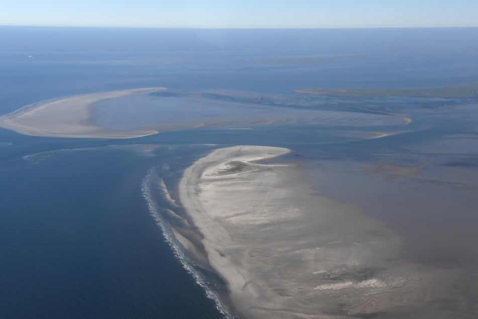 Am gestrigen Dienstag wurde an der südlichen Spitze der Sandbank Süderoogsand (unten) im Wattenmeer eine männliche Leiche gefunden. (Symbolfoto)