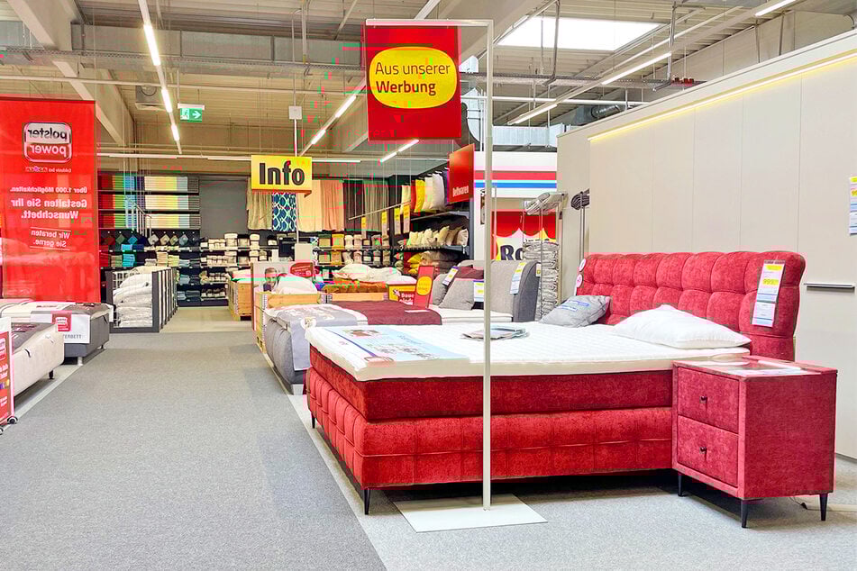 ROLLER verkauft Möbel im Abverkauf zu unschlagbaren Preisen