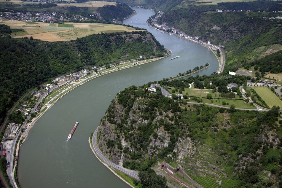 Der Rhein ist der längste Fluss Deutschlands und gilt seither als gefährlich. (Archivbild)