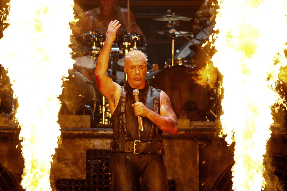 Till Lindemann und Pyro-Technik gehören bei jedem Rammstein-Konzert einfach zusammen.