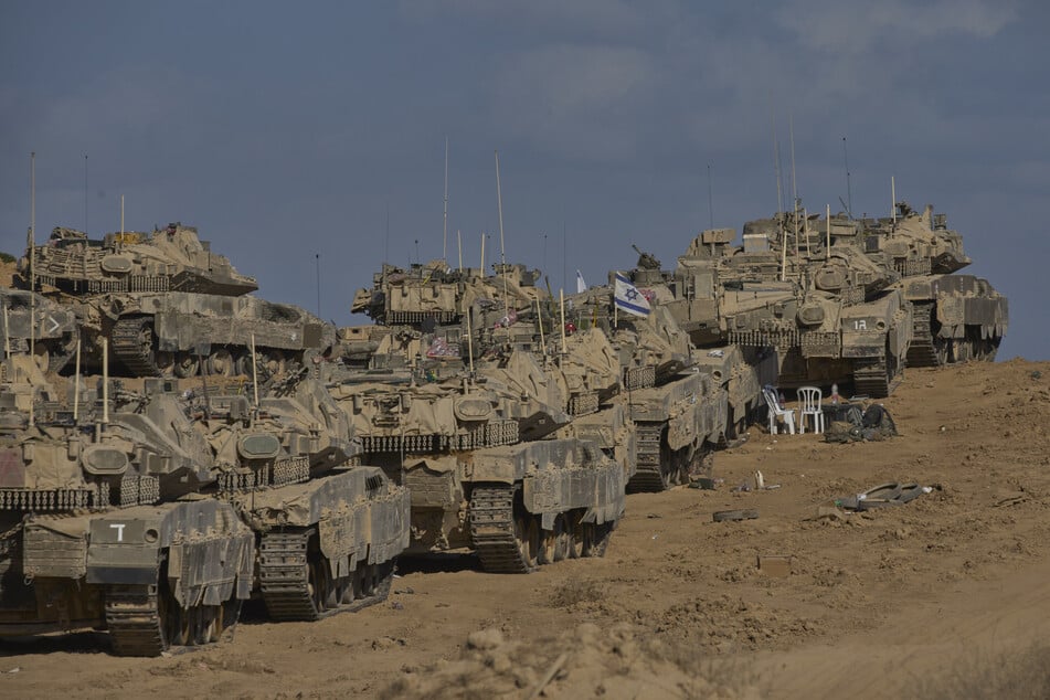 Die israelische Armee verstärkt ihre Offensive in Gaza-Stadt.