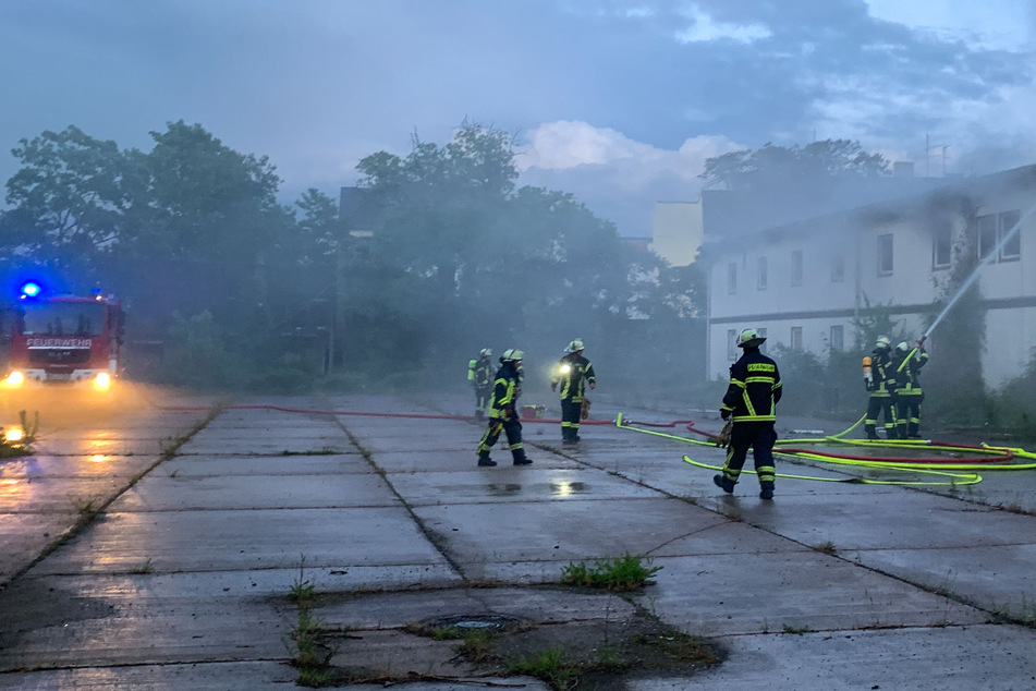 Magdeburg: Nächtlicher Feuerwehreinsatz auf Gelände der alten Brauerei