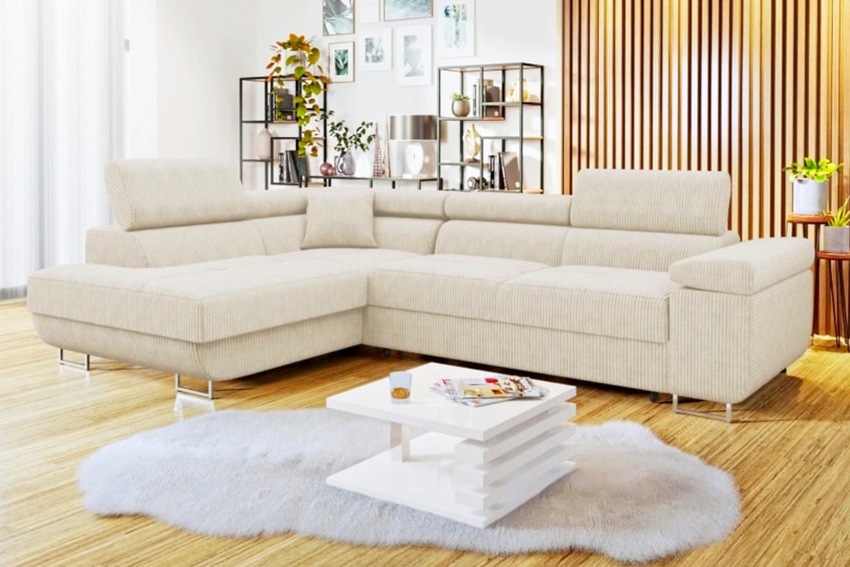 Wer sich dieses Sofa aus Polen bestellt, bekommt super Service und gratis Versand