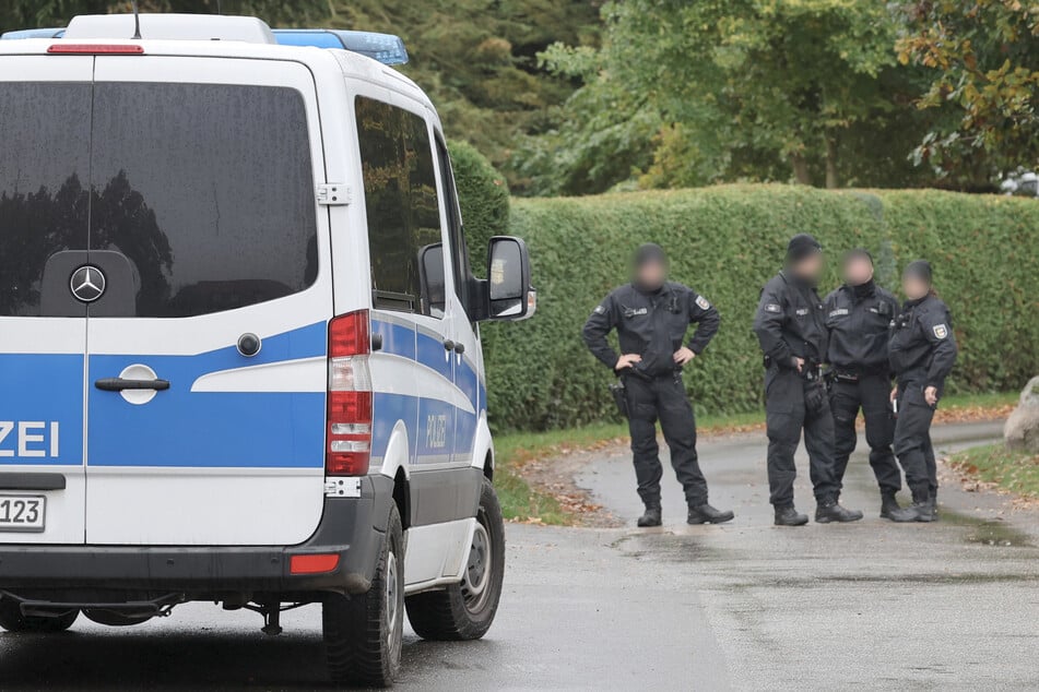 Neue Spur im Fall Fabian (†8)? Ermittler durchsuchen Bauernhof
