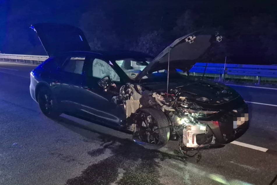 Ein Audi war dem Transporter beim Spurwechsel in die Seite gefahren.