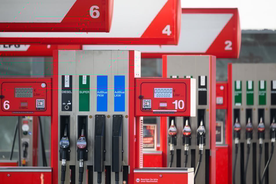 Die Mineralölkonzerne zocken die Deutschen ab, findet der Ministerpräsident. (Symbolbild)