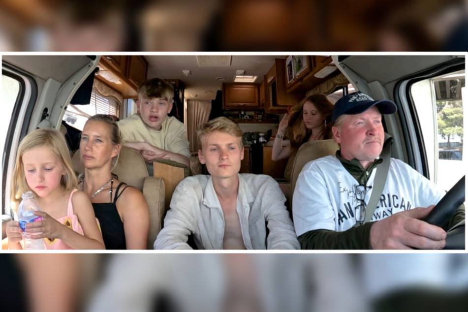 Gemeinsam mit Frau Tanja und den vier Kindern durchlebte Joey Kelly (50) eine seiner härtesten Herausforderungen.