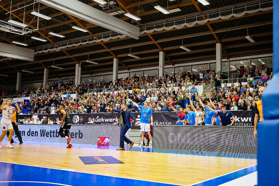 Hier gibt's Tickets für das nächste Heimspiel der TITANS.