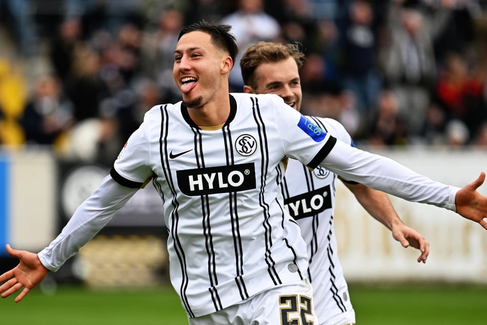 Mit zwölf Toren in der Hinrunde führt Younes Ebnoutalib (22) die Liste der besten Torjäger der 2. Bundesliga an.