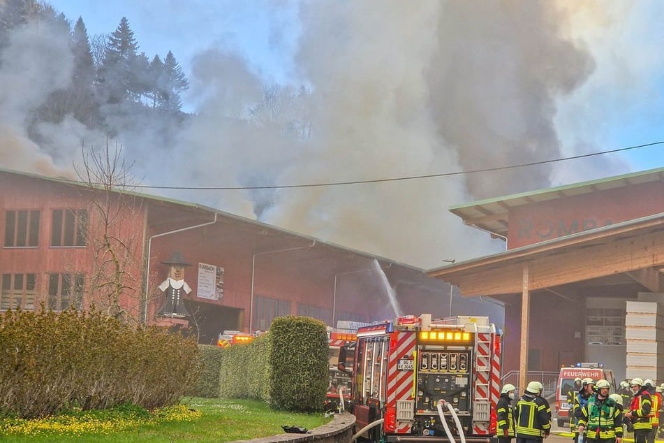 Auf dem Firmengelände entstand eine starke Rauchentwicklung.