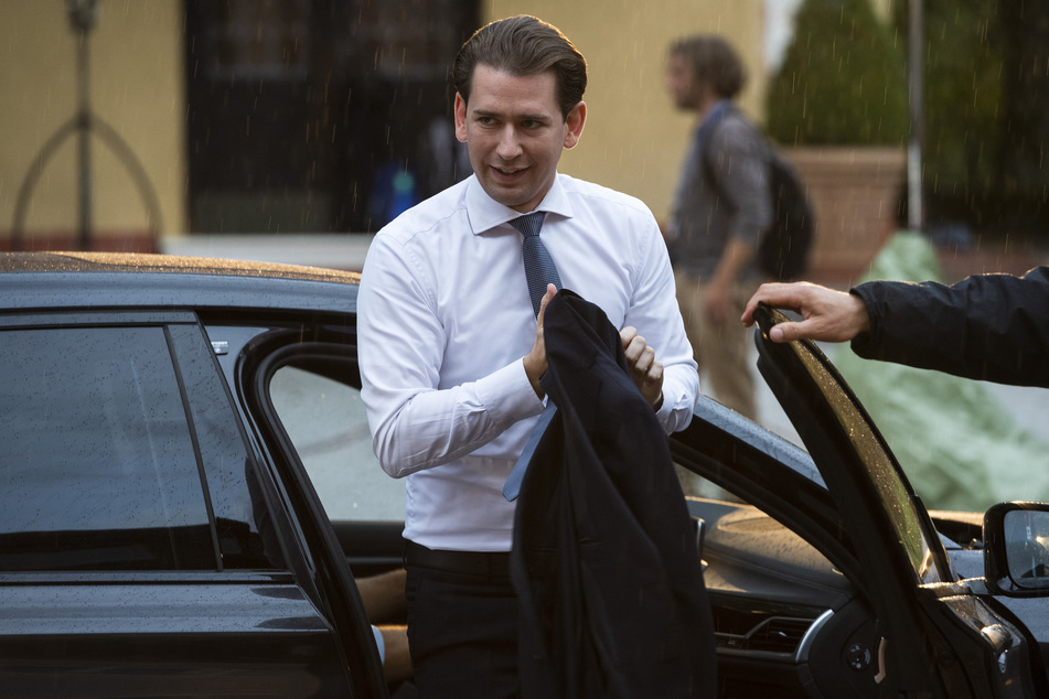 Im Umfeld von Österreichs Bundeskanzler Sebastian Kurz (35, ÖVP) gab es am Mittwochmorgen mehrere Razzien.