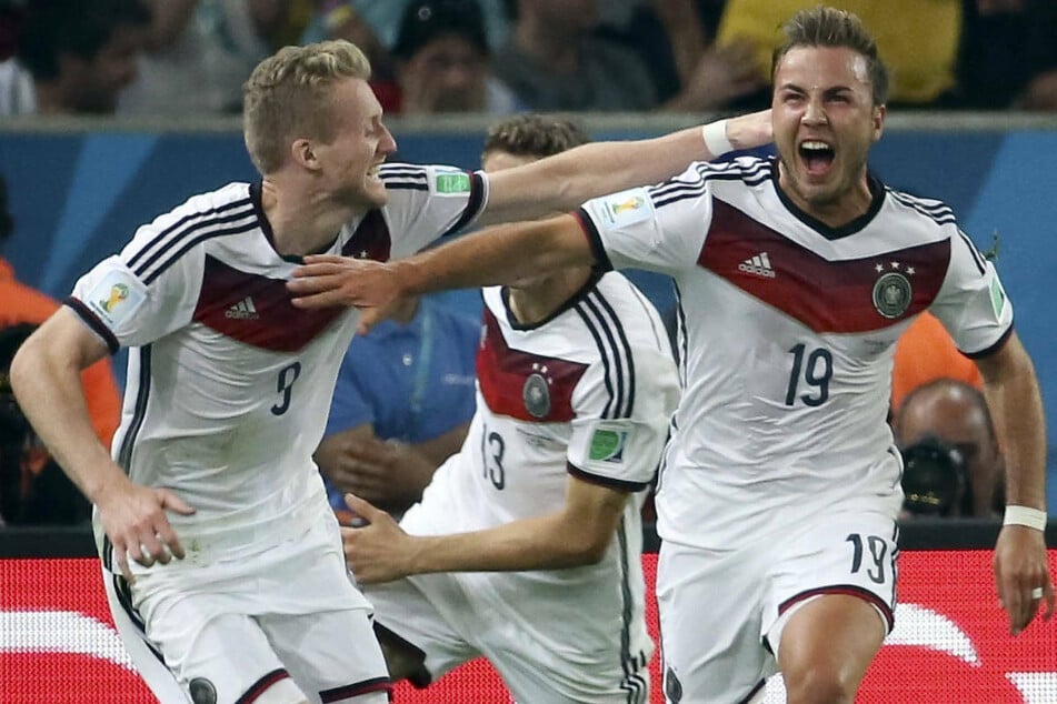 2014 schoss Mario Götze die deutsche Fußball-Nationalmannschaft in der Verlängerung gegen Argentinien zu Titel.