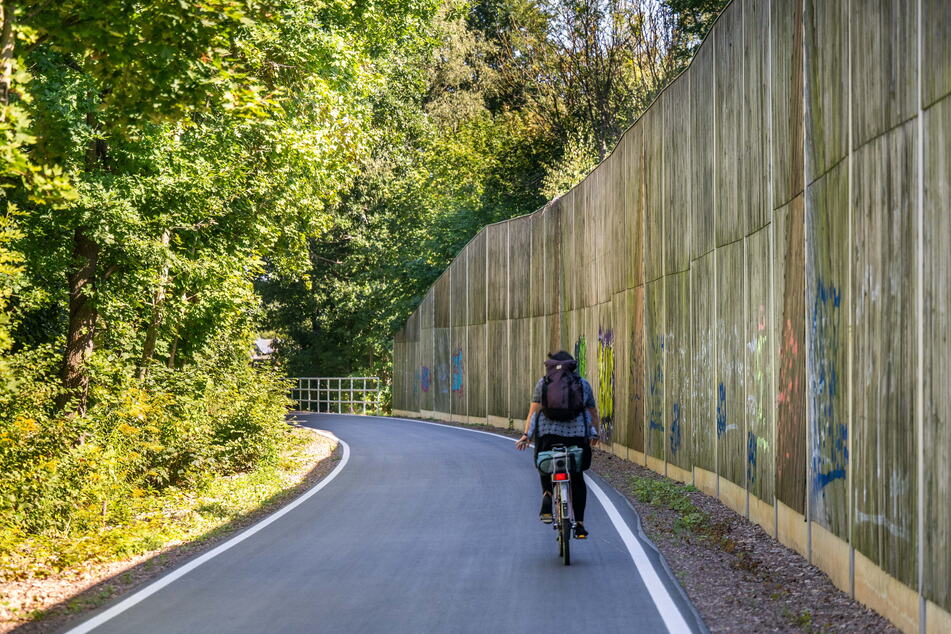 Der neue Premium-Radweg kommt bei den Chemnitzern gut an. Doch Kameras sorgten hier für Ärger