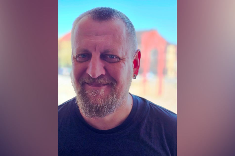 Sascha Hache (51), Referent des OBs von Bischofswerda, hat in den sozialen Netzwerken gegen die Vandalen ausgeteilt.