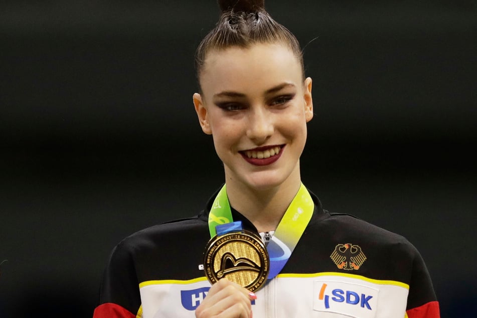 Statt der deutschen wurde die georgische Hymne eingespielt - ein Ärgernis, über das Darja Varfolomeev (18) etwas zerknirscht hinwegsehen konnte.