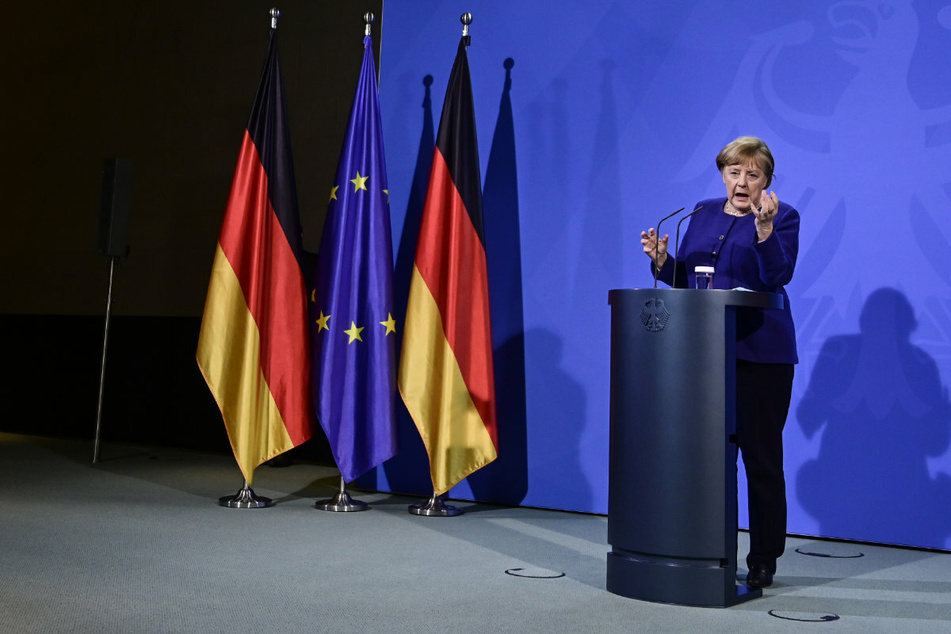 Bundeskanzlerin Angela Merkel (66, CDU) spricht während einer Pressekonferenz nach dem EU-Sondergipfel zur Corona-Pandemie.