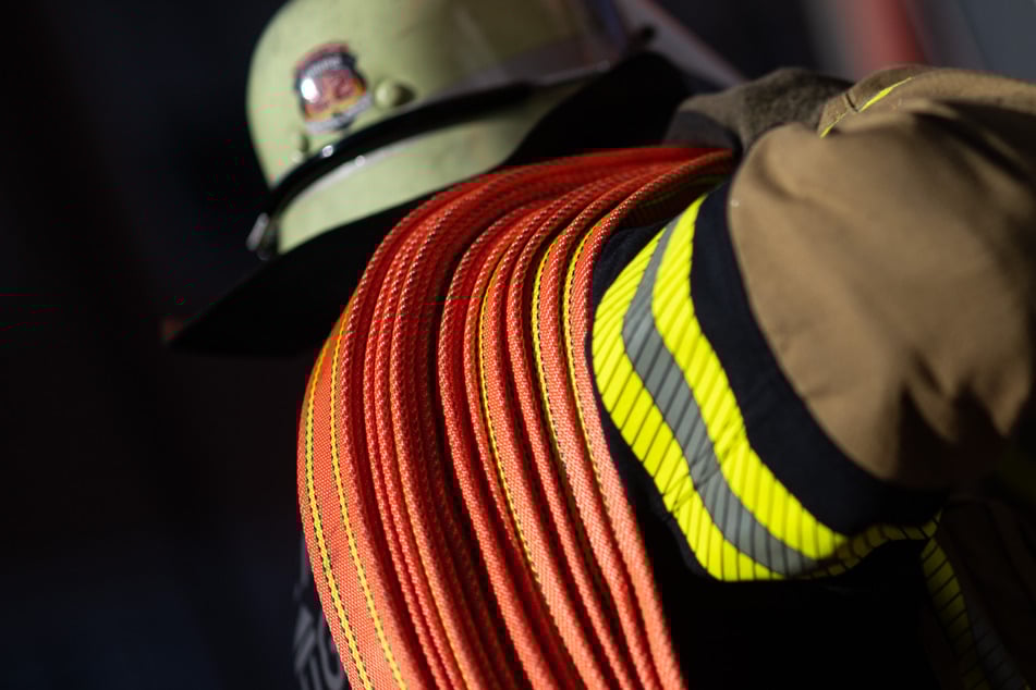 Scheune in Flammen - rund 300.000 Euro Schaden