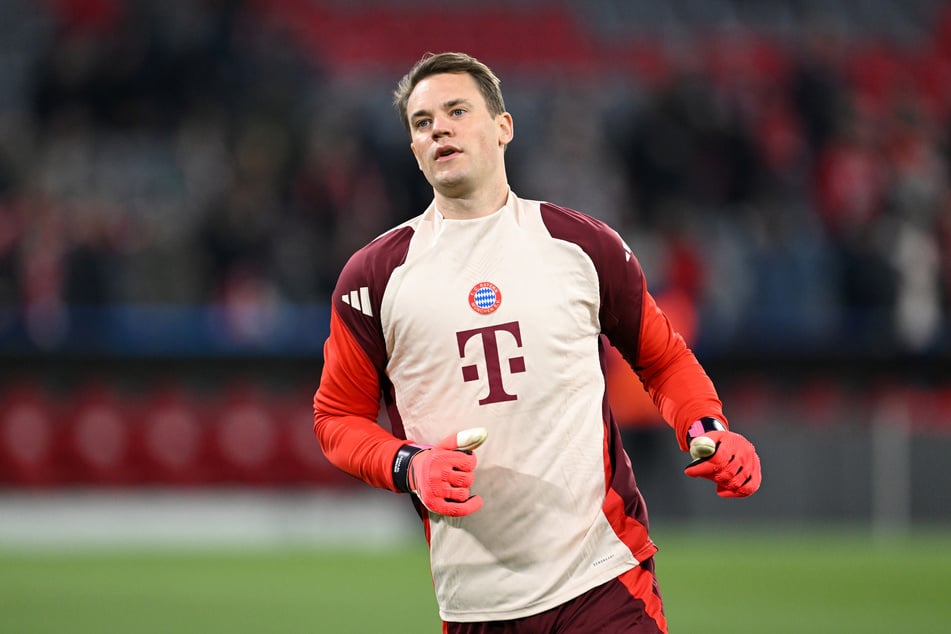 Manuel Neuer als Problem für seine Vorderleute beim FC Bayern?