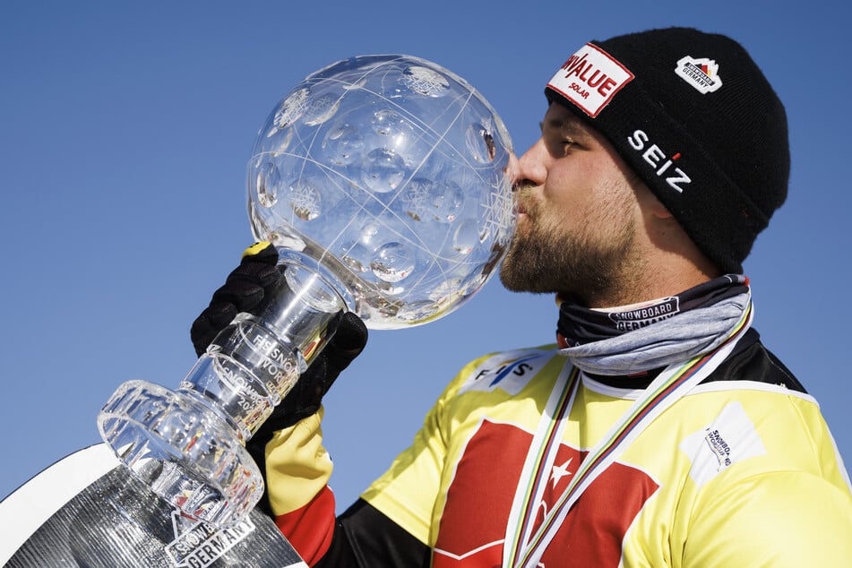 Martin Nörl (29) gewann im März 2022 die Kristallkugel-Trophäe als Weltcup-Gesamtsieger in Veysonnaz (Schweiz).