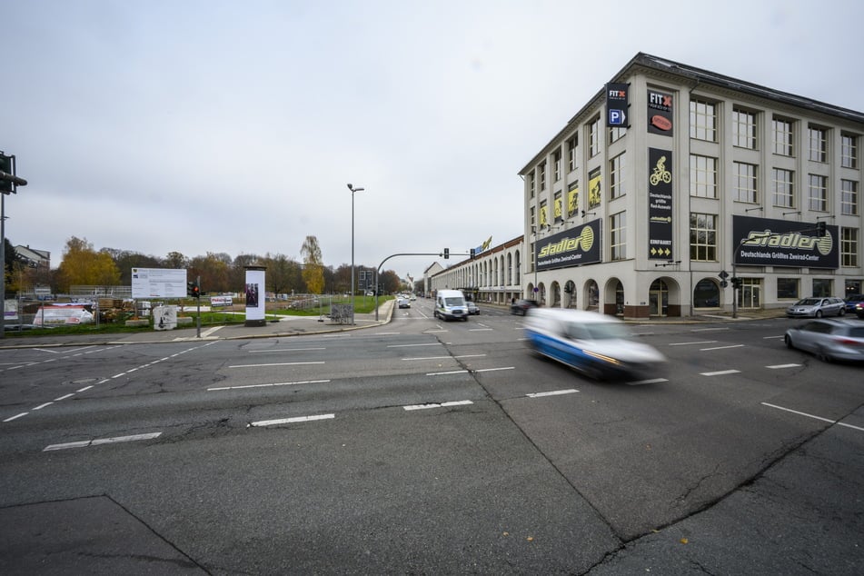 Auf der Hartmannstraße, Leipziger Straße und Reichsstraße gilt wegen des Kosmos eine Geschwindigkeitsbeschränkung auf Tempo 30. (Archivbild)